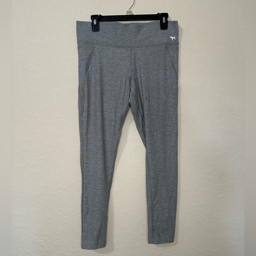 Victoria’s Secret pink leggings